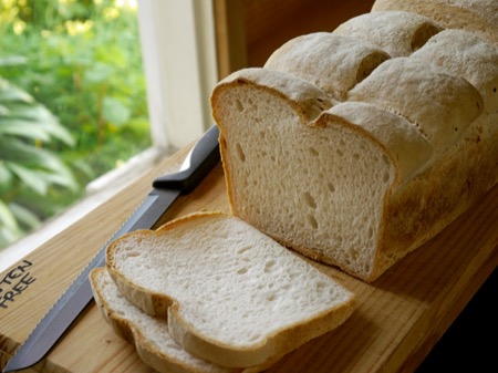 Gluten Free White Sliced Farmhouse Loaf